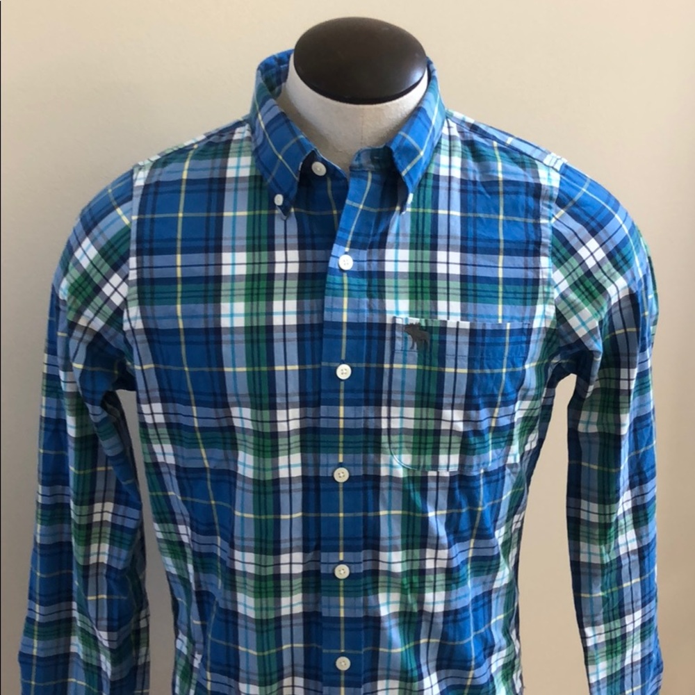 Abercrombie & Fitch muscle fit button down shirt.